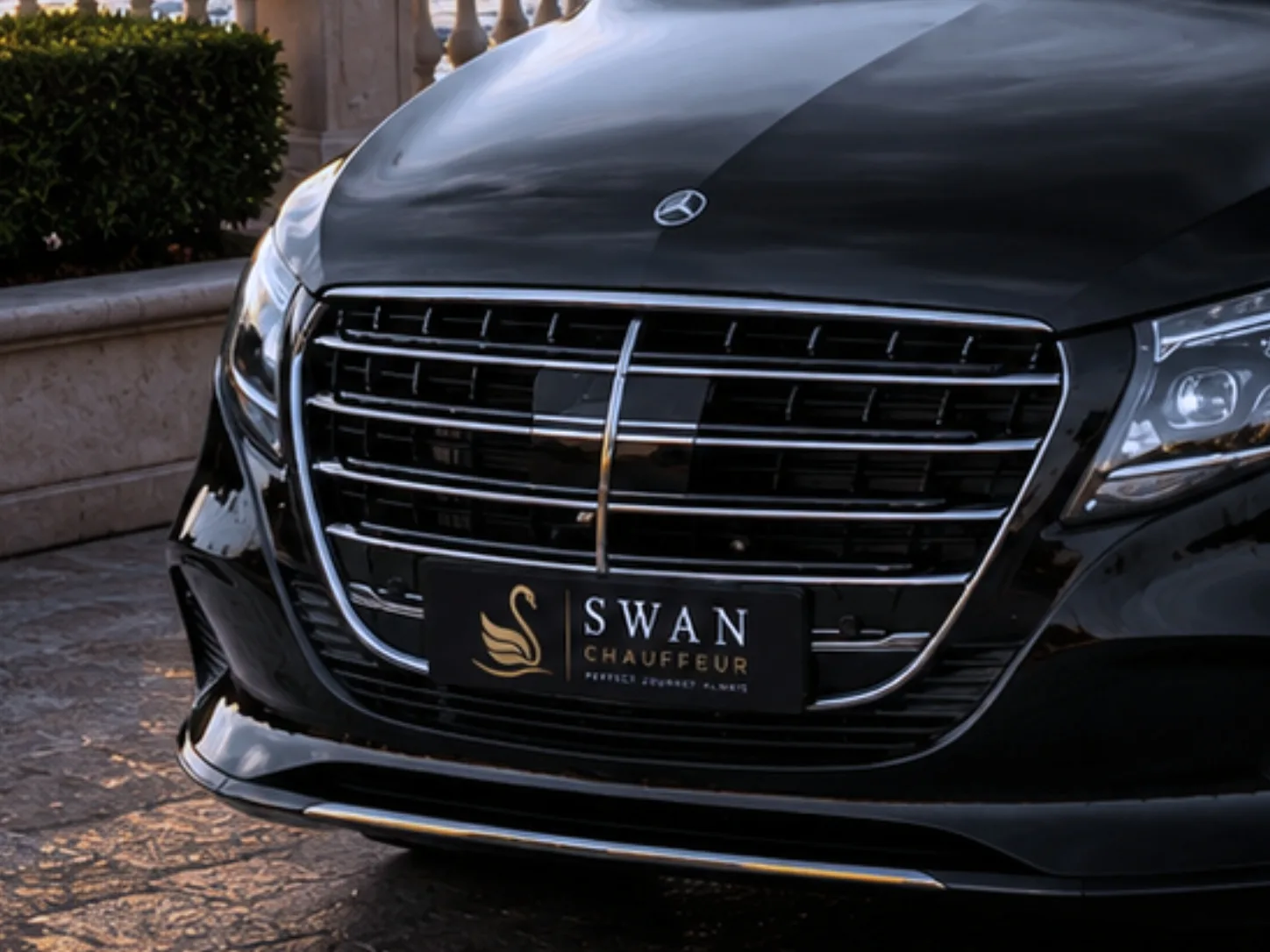 Mercedes-Benz V-Class chauffeur car Perth, exterior view