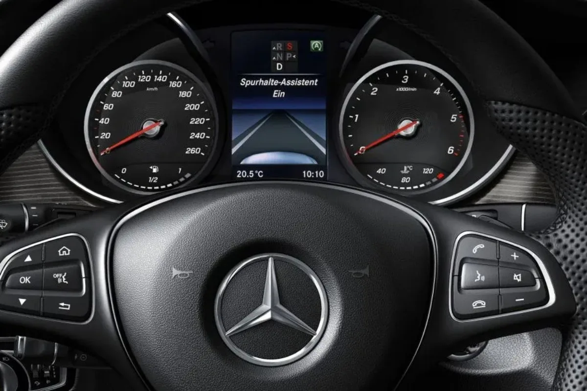 Mercedes-Benz V-Class chauffeur car Perth, interior view